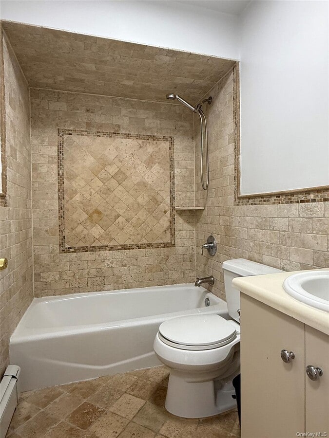 Photo - 147-35 19th Ave