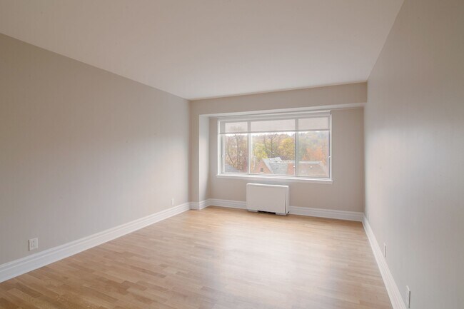 Photo - 4555 Av. Bonavista Unit 605