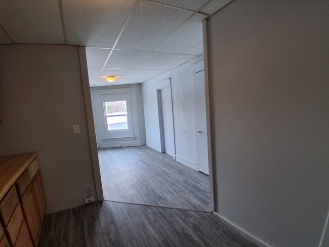 Photo - 425-3C Vermilion-N