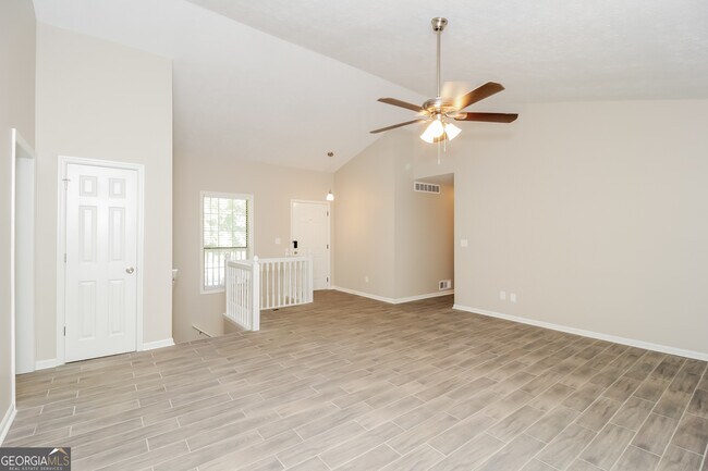 Photo - 2685 Springside Ct
