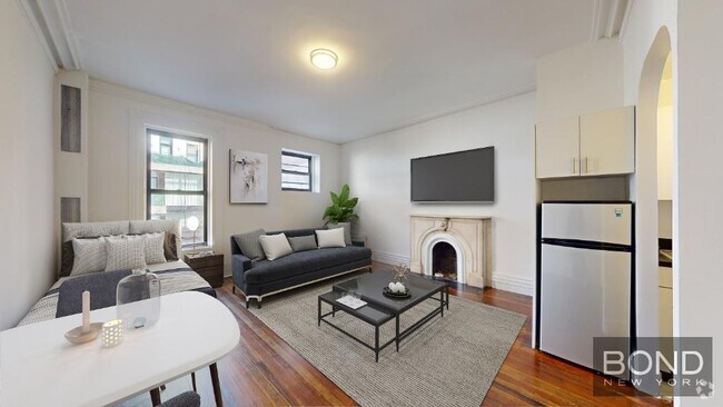 Building Photo - 39 E 65th St Unit 2B Rental