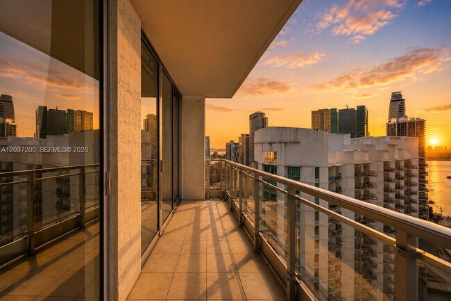 Photo - 90 SW 3rd St Unit 4303