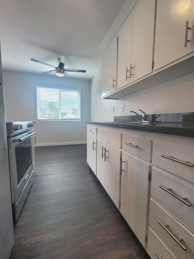 Hilborn Apartments