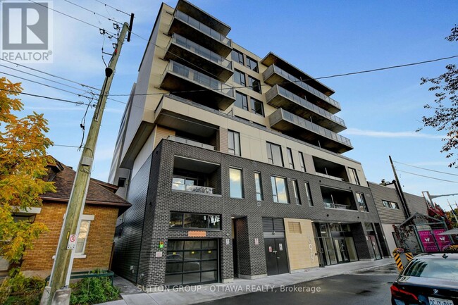 Photo - 399 Winston Ave Unité 507