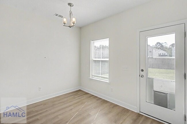 Photo - 1052 Grayson Ave