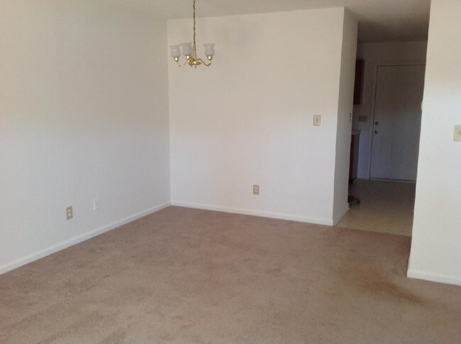 Photo - Willow View Apartments