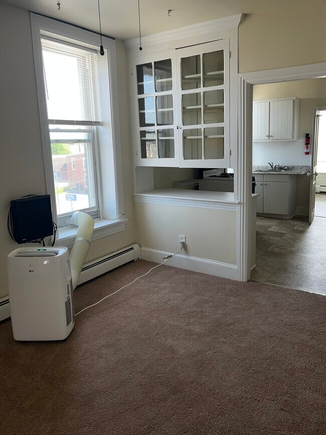 Photo - 201 W Main St Unidad 3 E