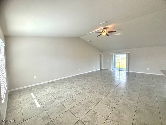 Building Photo - 2715 NW 45th Pl Rental