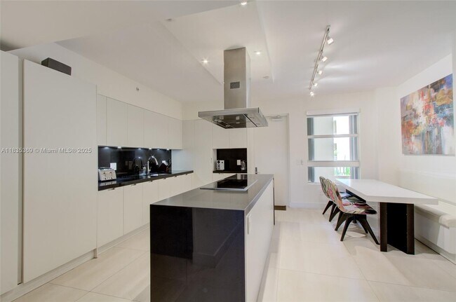 Photo - 701 Crandon Blvd Unit 402
