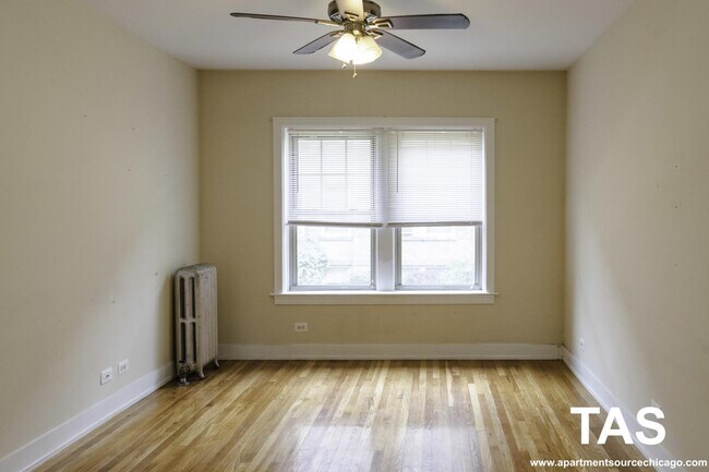 1920 W Winona St Unit 1