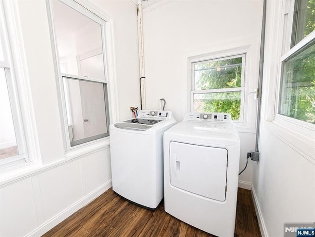 Photo - 144 Johnston Ave