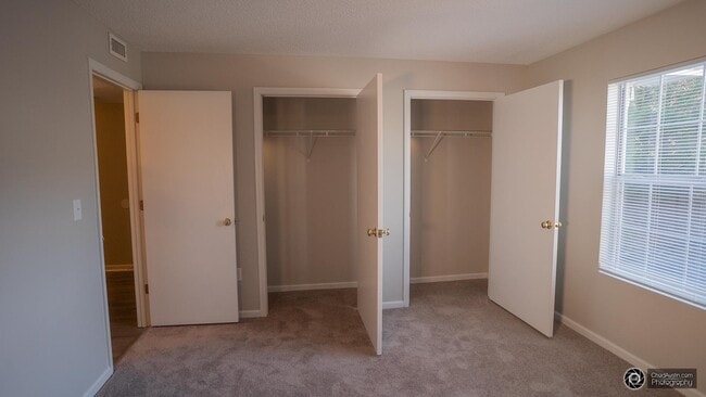 Waterside 1 Bedroom - Apartments on 20th