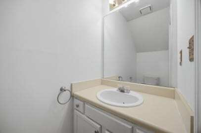 Building Photo - 4066 Heritage Valley Ct
