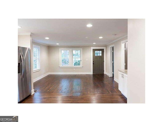 Photo - 784 Valley Brook Rd