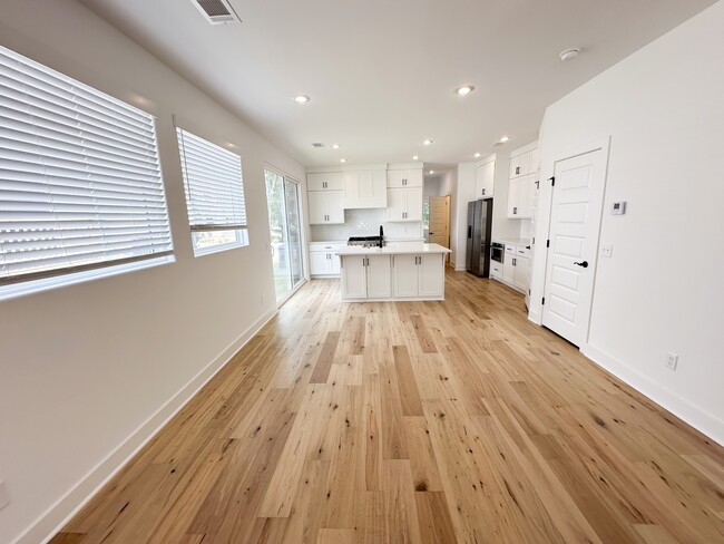Photo - 1630 S Duncan Ave
