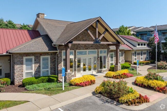 Leasing Office