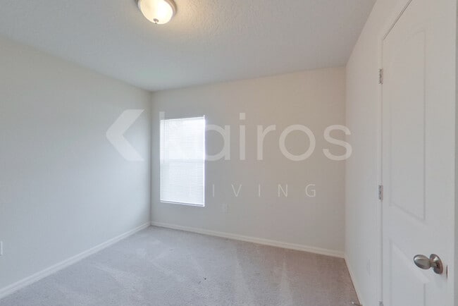 Photo - 80 Pheasant Dr