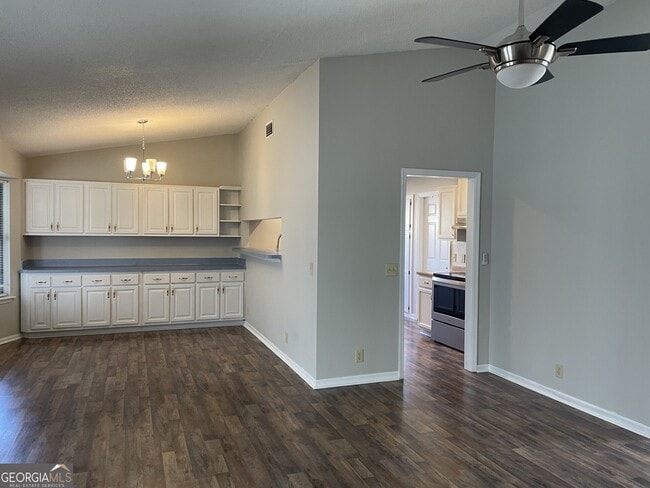 Photo - 403 Fairfield Ct