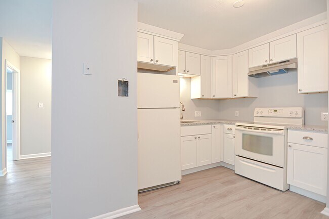 Photo - 624 Hyde Park Ave Unit B1