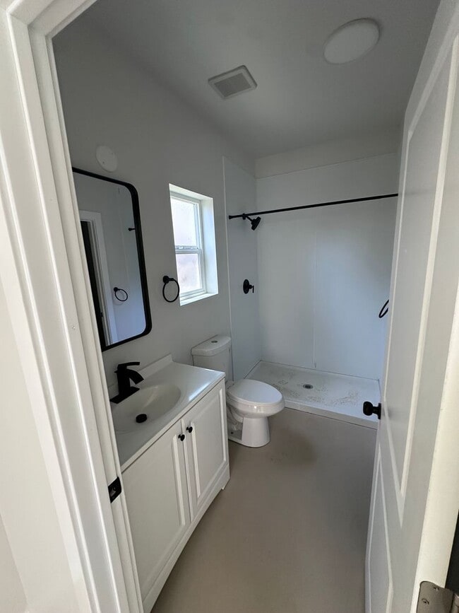 Photo - Brand new 3 bedroom house in quiet neighborhood (+FREE RENT!)