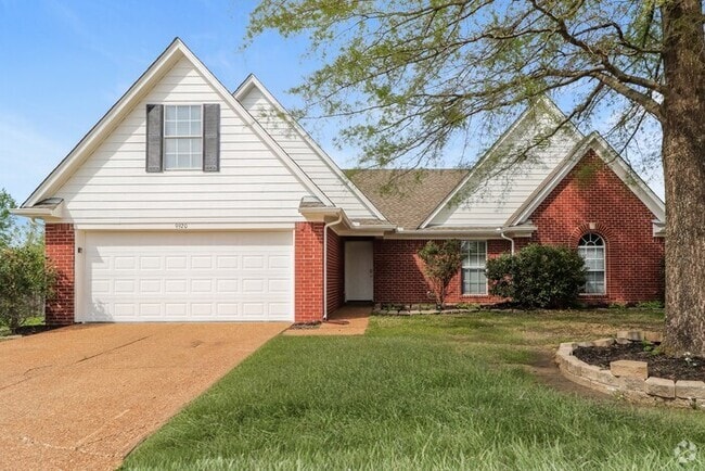 Building Photo - 9920 Averbury Cove Rental