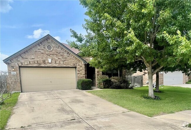Building Photo - 2019 Woodway Dr Rental