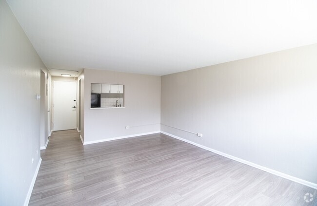 Building Photo - 7549 N Pecos St Unit 104 Rental