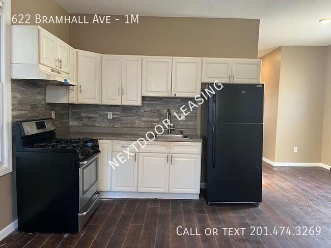 Photo - 622 Bramhall Ave Unidad 1M