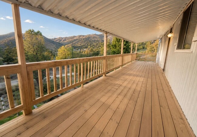 Photo - 216 Kearns Dr