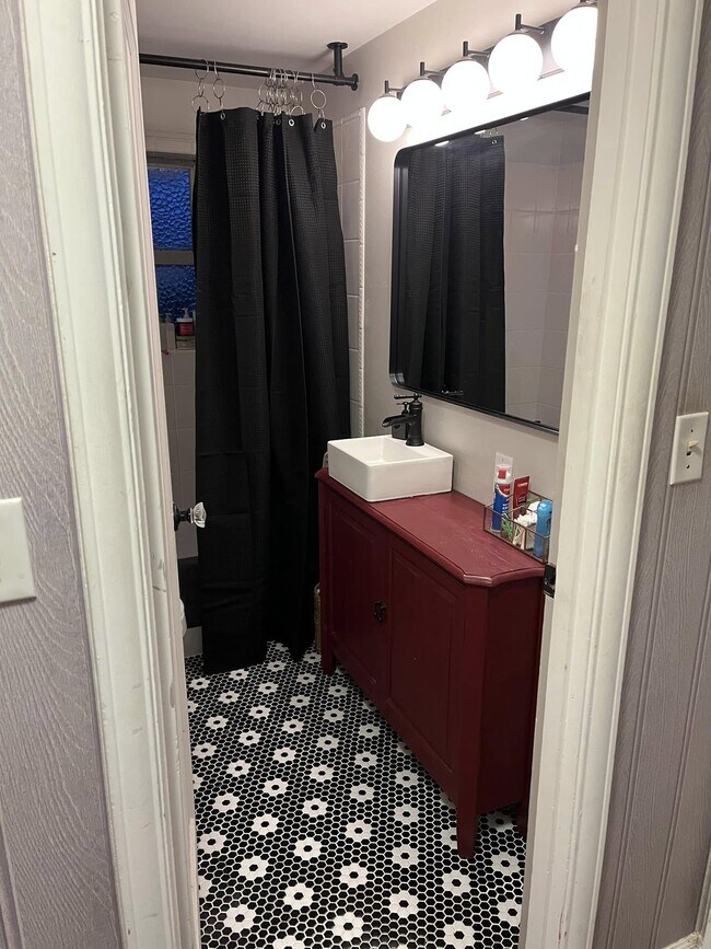 Photo - 843 SW 116th St