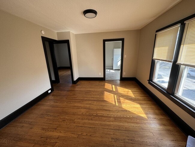 236 S Market St Unit Upper