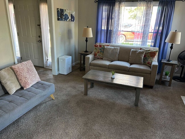 Building Photo - 1930 16th Ave