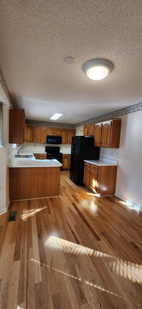 106 Burrough Ln