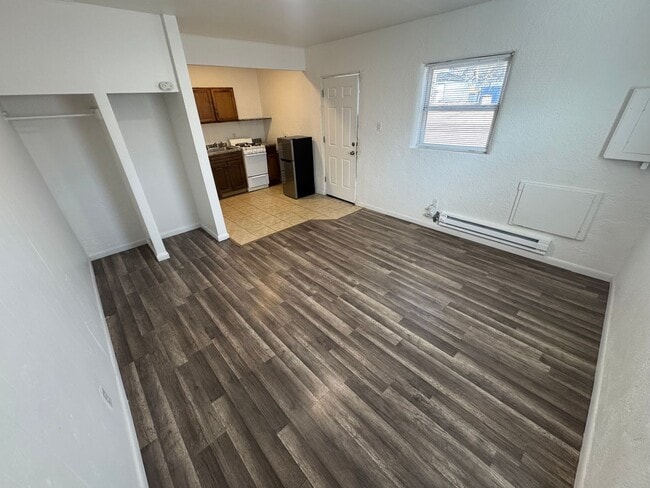 Photo - 2712 W Colorado Ave Unit 5