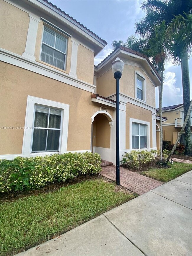Building Photo - 3135 SW 128th Ave Rental
