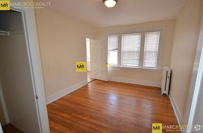 Building Photo - 245 Kelton St Unit Kelton St Rental