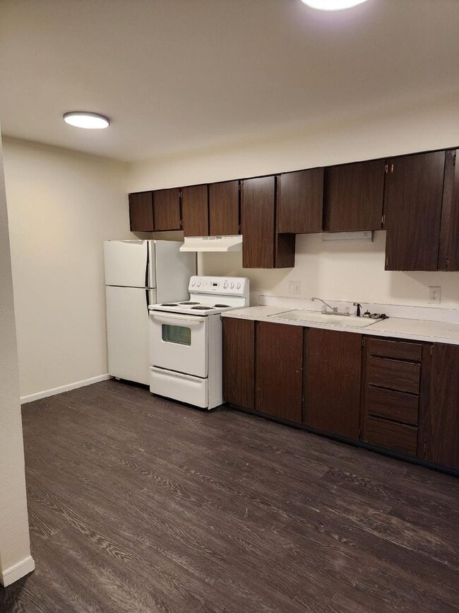 Photo - Windwood Manor