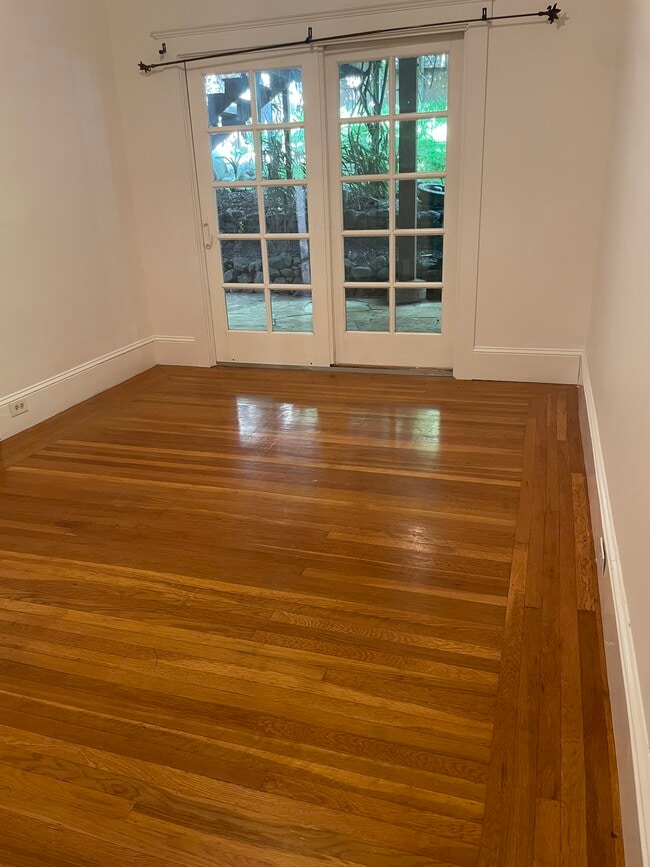 Bedroom opens to the patio - 365 Santa Clara Ave Unit Barbara