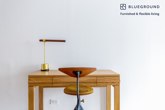 Photo - 230 W 55th St Unidad FL31-ID509