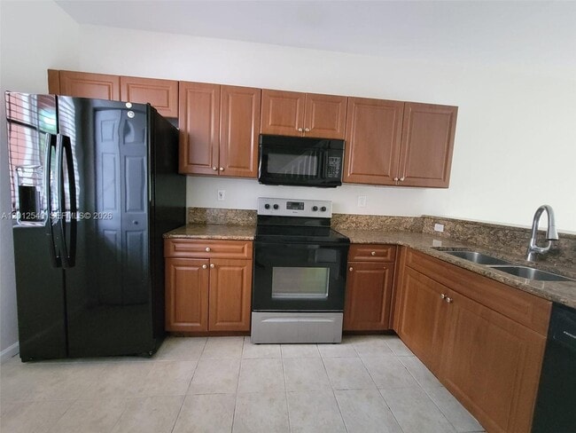 Photo - 17339 NW 7th Ave