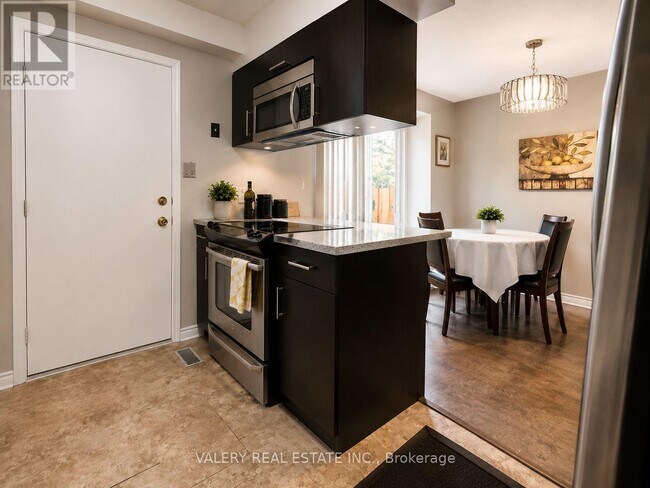 Photo - 1138 Kipps Ln