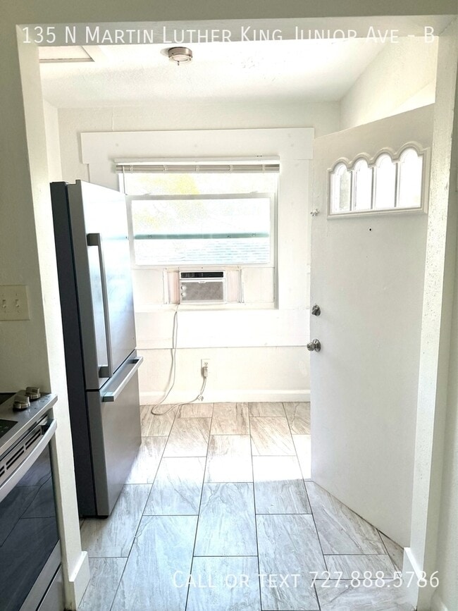 Photo - 135 N Martin Luther King Jr Ave Unit B