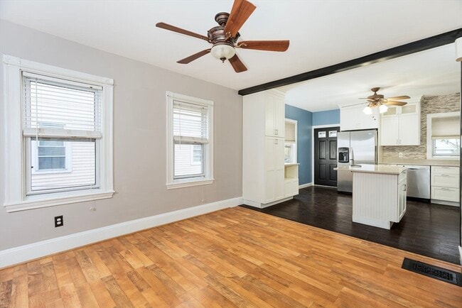 Photo - 86 Glover Ave