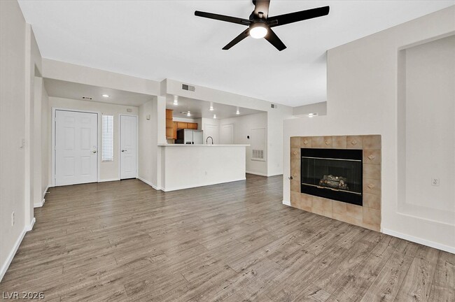 Photo - 908 Domnus Ln Unit 105