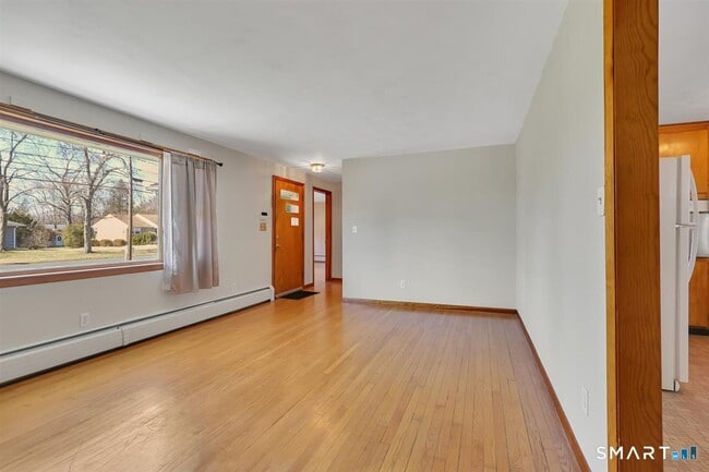 Photo - 57 Alanby Dr