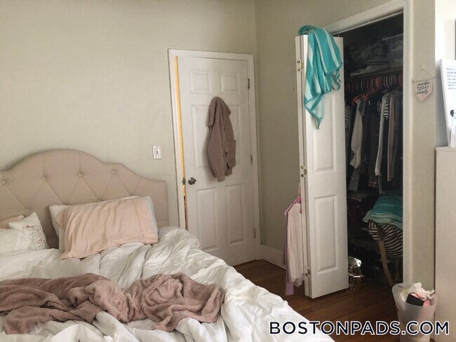 Photo - 15 Park Vale Ave Unidad 7