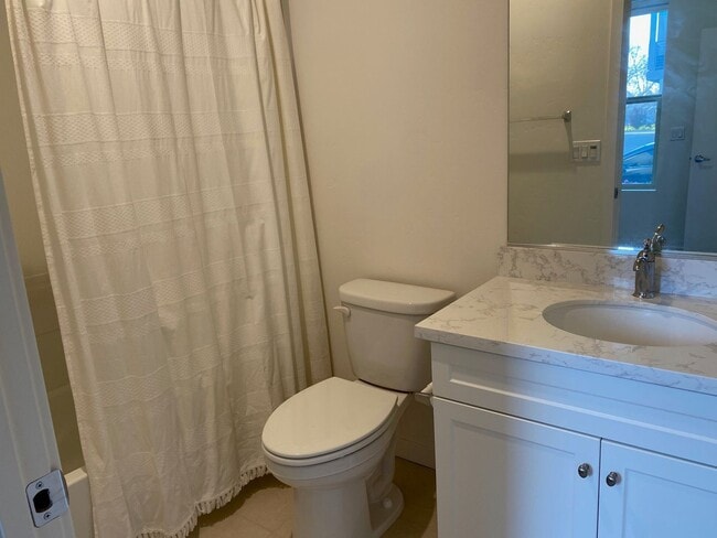 Photo - Vibrant 3 story 2bed/2.5bath home at the Mill at Broadway