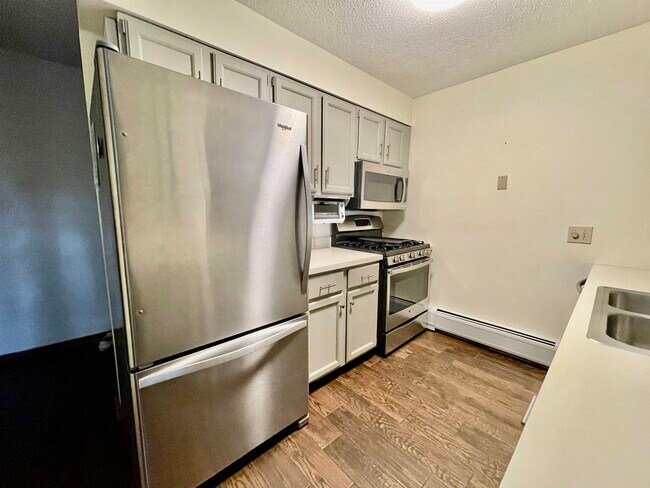 Photo - 100 Kettlebrook Rd Unit E2