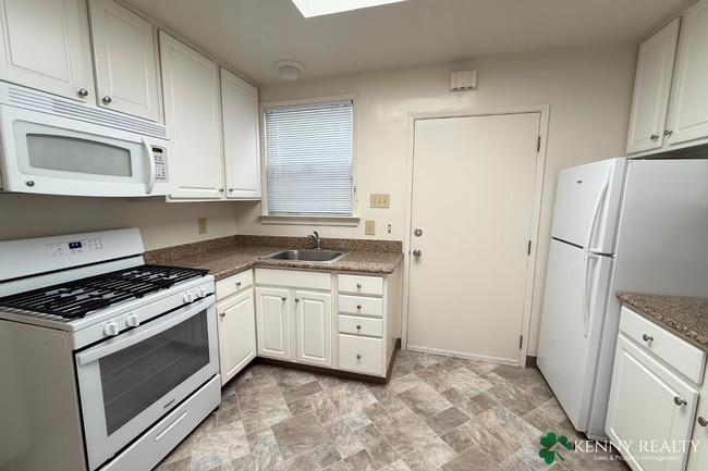 Photo - Bright and Updated 1 Bedroom Home with Pri...