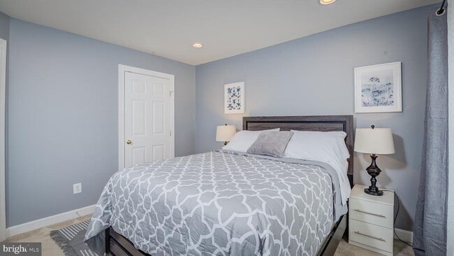 Photo - 8070 Samuel Wallis St